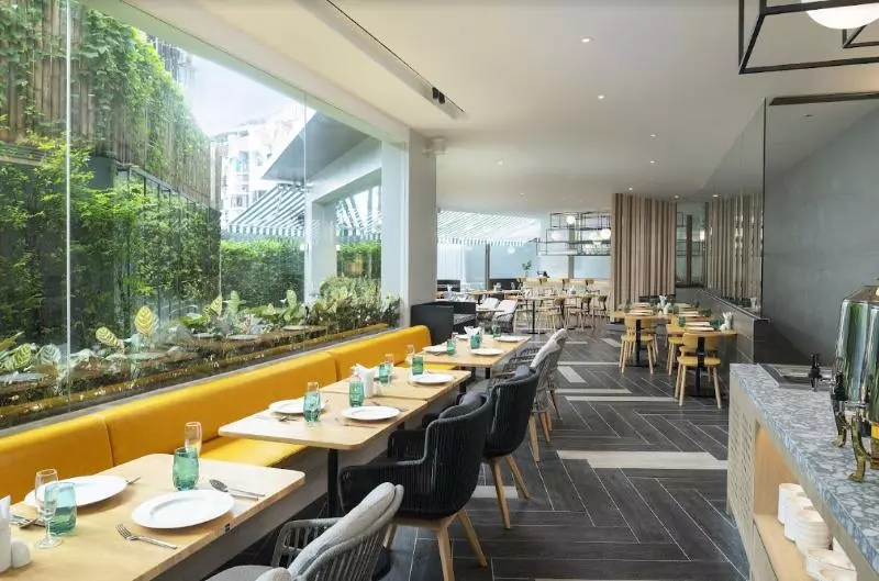 Hotelli Jonox Phuket Karon