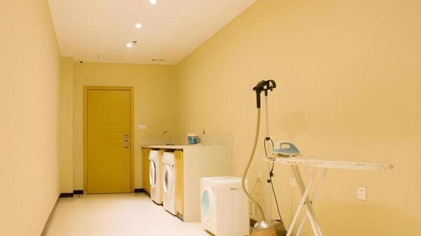 هتل City Comfort Inn Baise City Center Jinhua