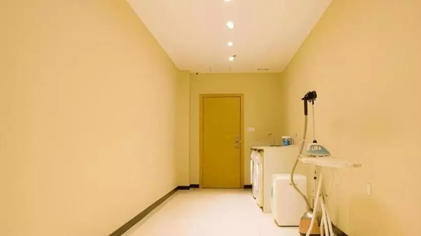 Hotelli City Comfort Inn Baise City Center Jinhua