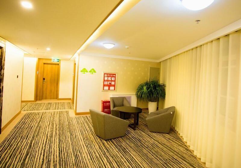 Отель Greentree Inn Liaocheng Xin County Bus Station