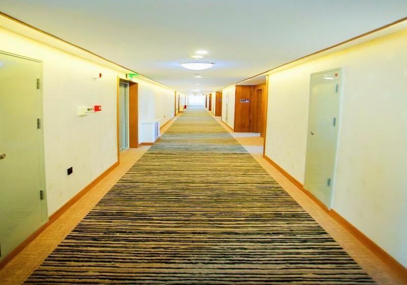 Отель Greentree Inn Liaocheng Xin County Bus Station