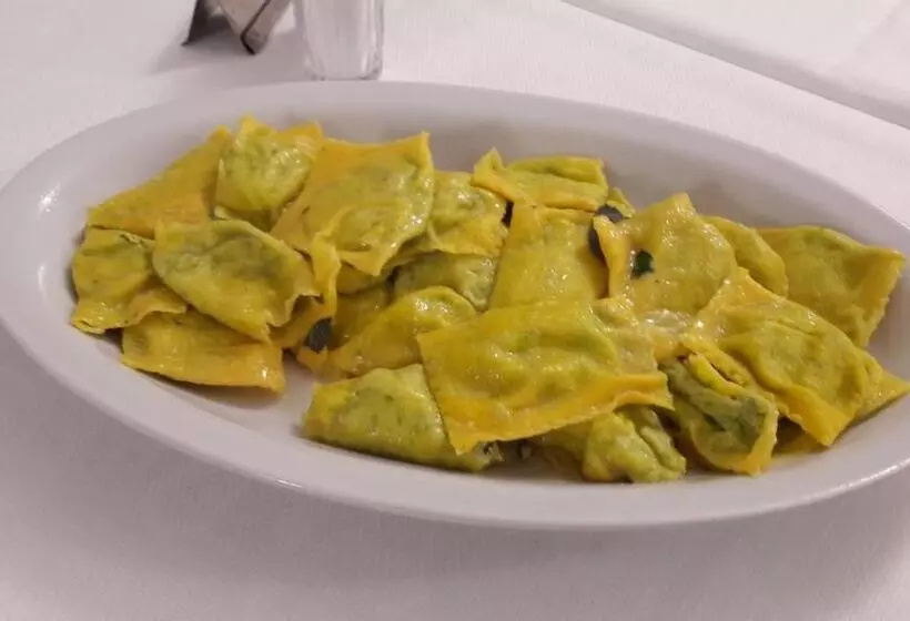 Hotelli Acquacheta Valtancoli