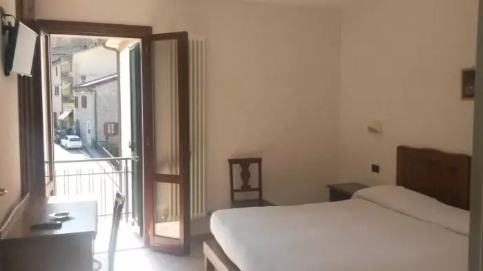 Hotelli Acquacheta Valtancoli