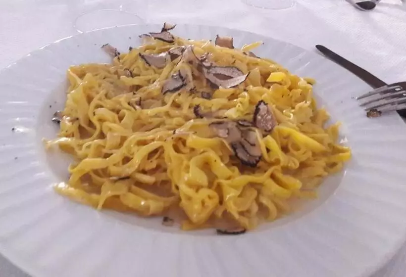 Hotelli Acquacheta Valtancoli