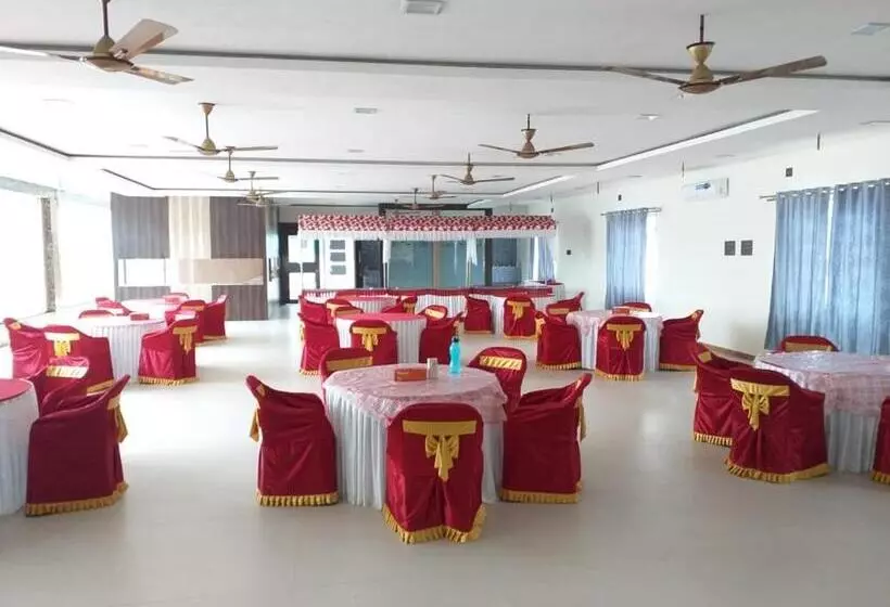 Hotelli Grand Meridian