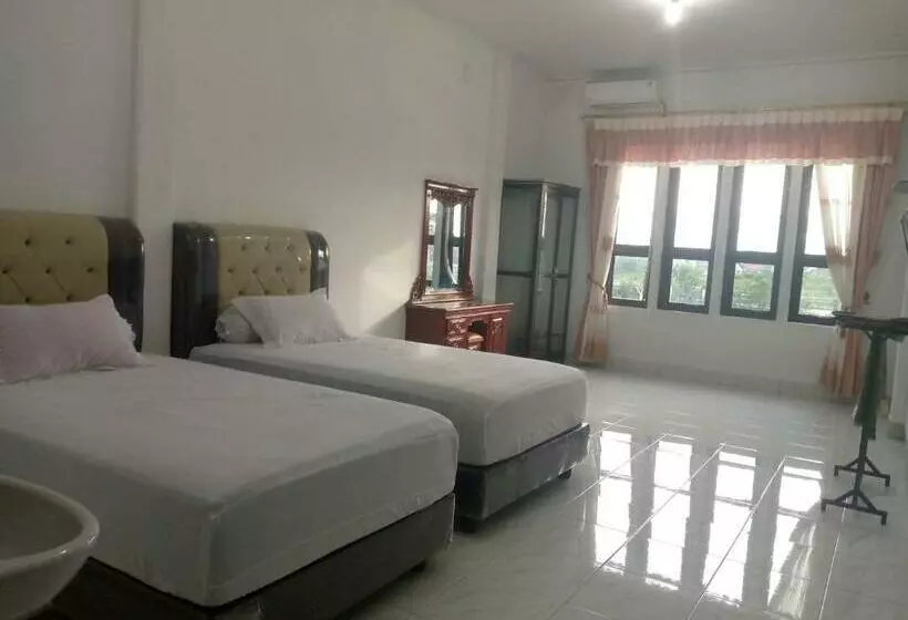 ホテル Homestay Hilal Meulaboh Syariah Redpartner