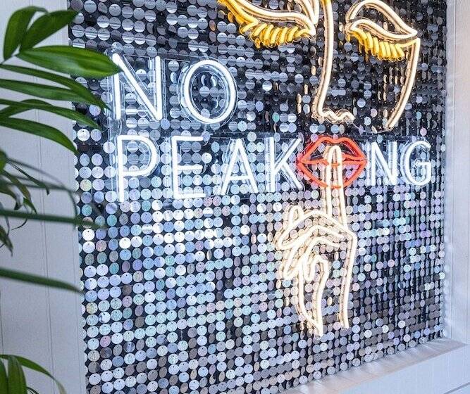 בית מלון כפרי The Peakhurst