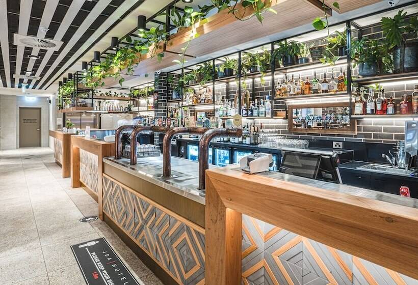 בית מלון כפרי The Peakhurst