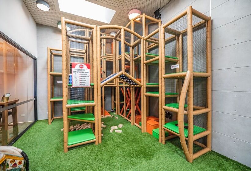 בית מלון כפרי The Peakhurst