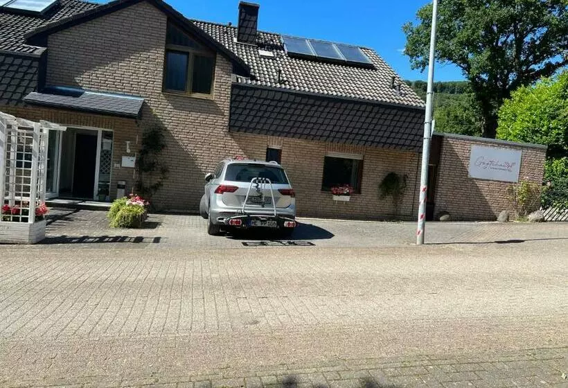 ペンション Gästehaus Zum Buchenweg