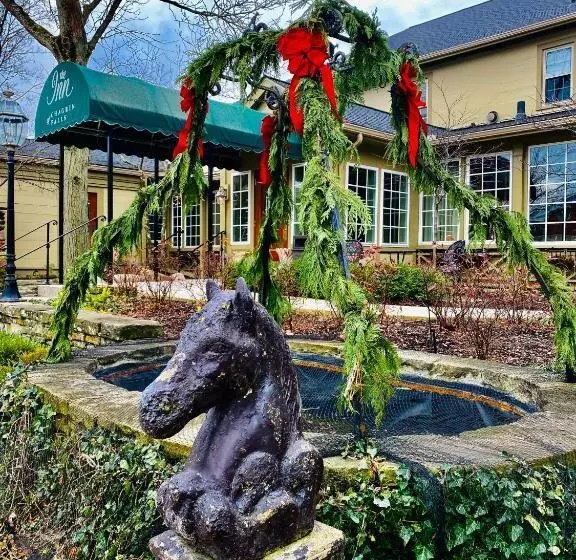 Retkeilymaja Inn Of Chagrin