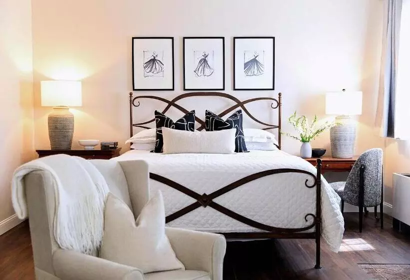 Retkeilymaja Inn Of Chagrin