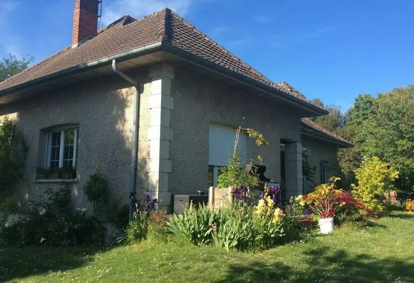Aamiaismajoitus (B&B) Chez Madame Loic
