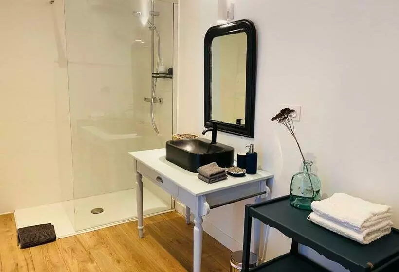 Aamiaismajoitus (B&B) Clos Labellie   Gîte Et Chambre D Hôtes à Saint Emilion