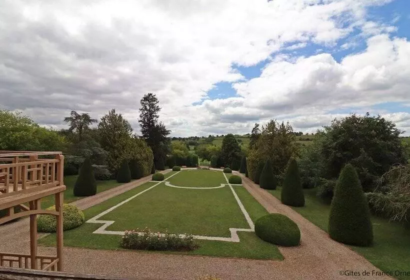 ベッドアンドブレックファースト Domaine Des Thomins