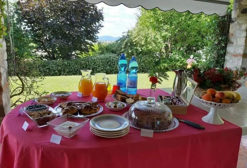 Aamiaismajoitus (B&B) La Collina Delle Acacie