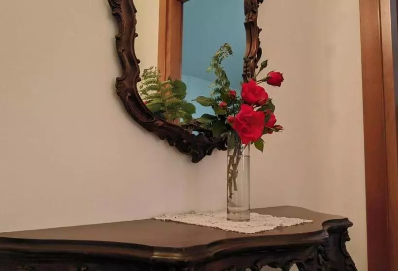 Aamiaismajoitus (B&B) La Collina Delle Acacie