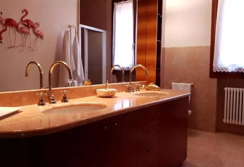 Aamiaismajoitus (B&B) La Collina Delle Acacie