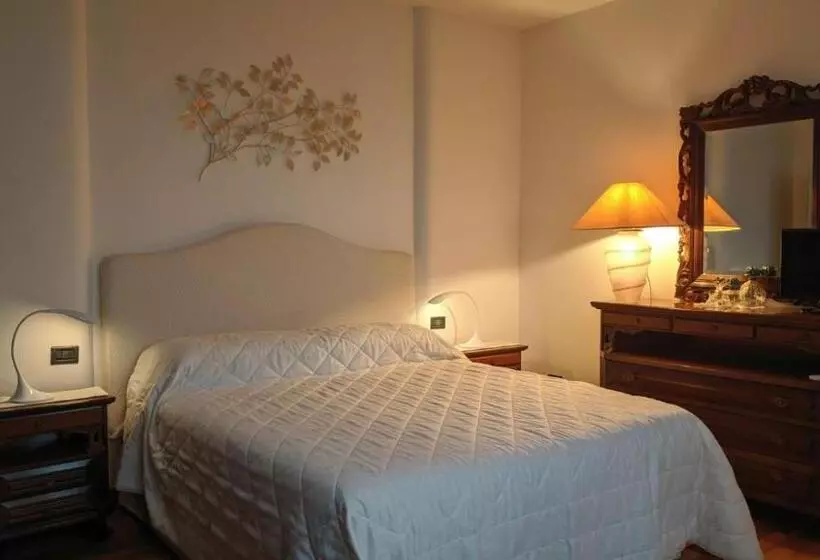 Aamiaismajoitus (B&B) La Collina Delle Acacie