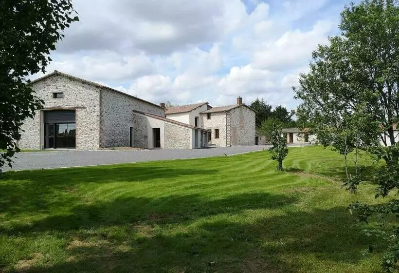 Aamiaismajoitus (B&B) La Grande Thibaudiere