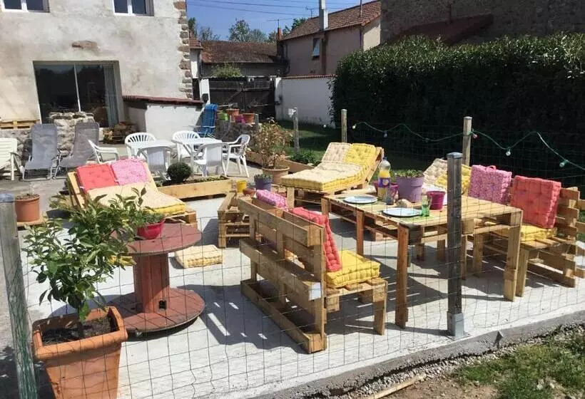 ベッドアンドブレックファースト La Varenne