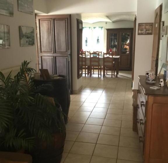 住宿加早餐 La Varenne