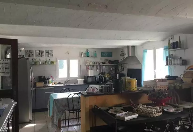 ベッドアンドブレックファースト La Varenne