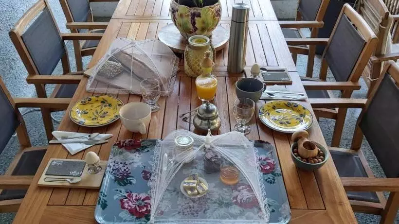 Aamiaismajoitus (B&B) Les Eygletières