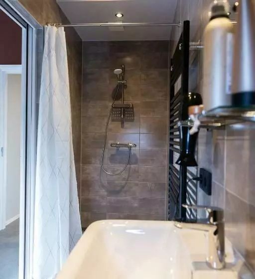 ベッドアンドブレックファースト Weeruusz