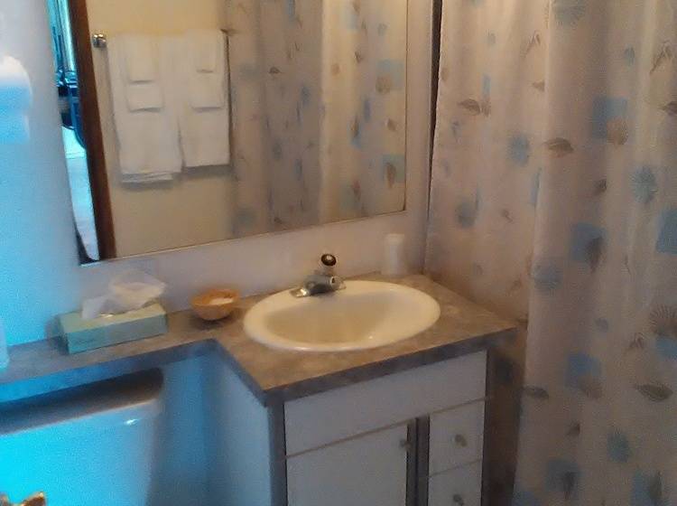 호텔 Curley S Resort & Dive Center