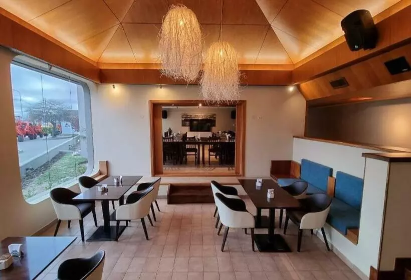 Hotel Ikera