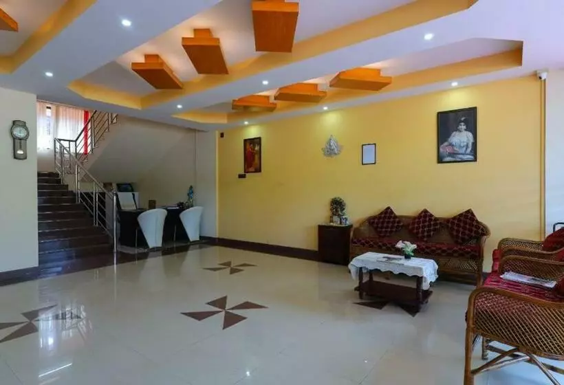 Hotelli Kukuresidency