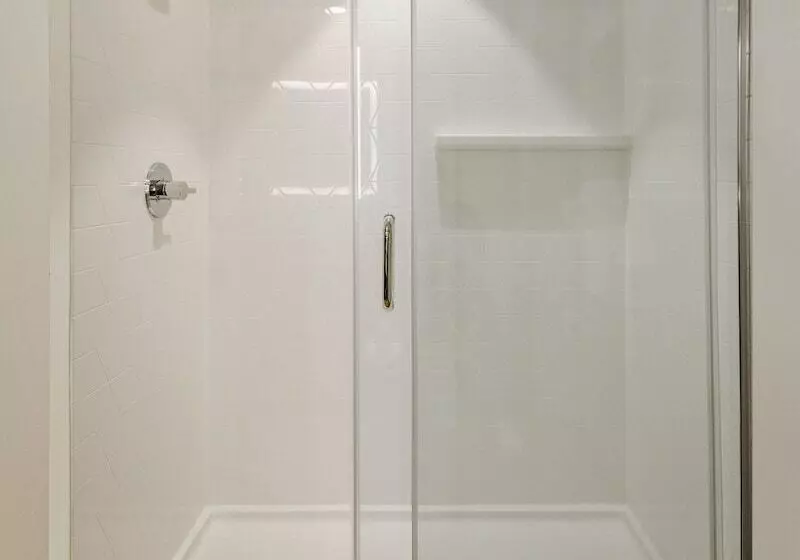 Lucky Star Casino Hotel & Convention Center