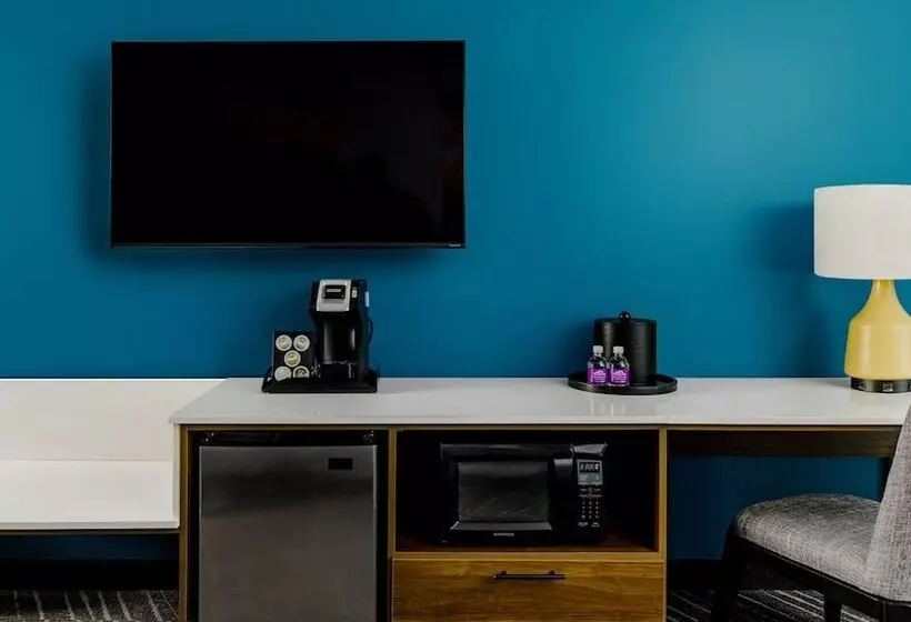 Lucky Star Casino Hotel & Convention Center