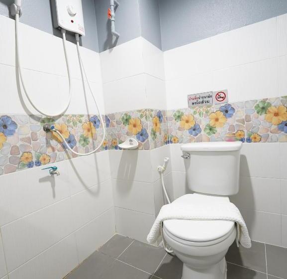 酒店 Roomquest Rojana Industrial Estate Area