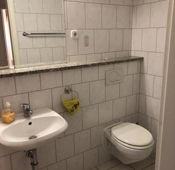 ペンション Gutshaus Bliesekow