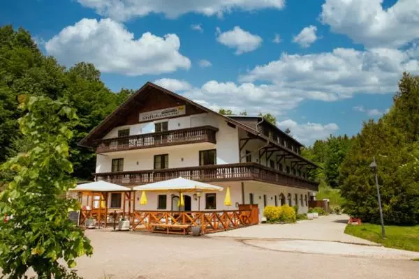 Majatalo Stiftstaverne Klein Mariazell