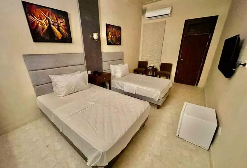 Shelton Hotel Mardan