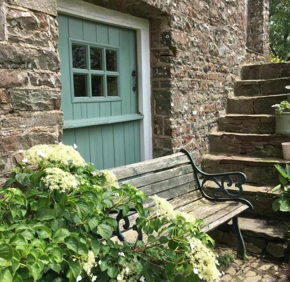 ベッドアンドブレックファースト Higher Biddacott Farm