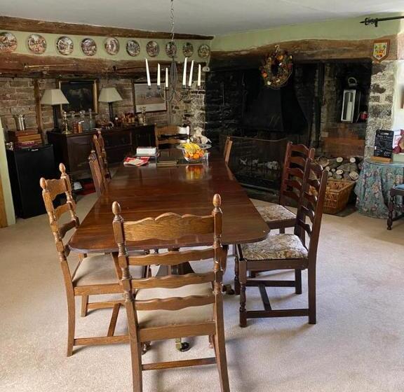 ベッドアンドブレックファースト Higher Biddacott Farm