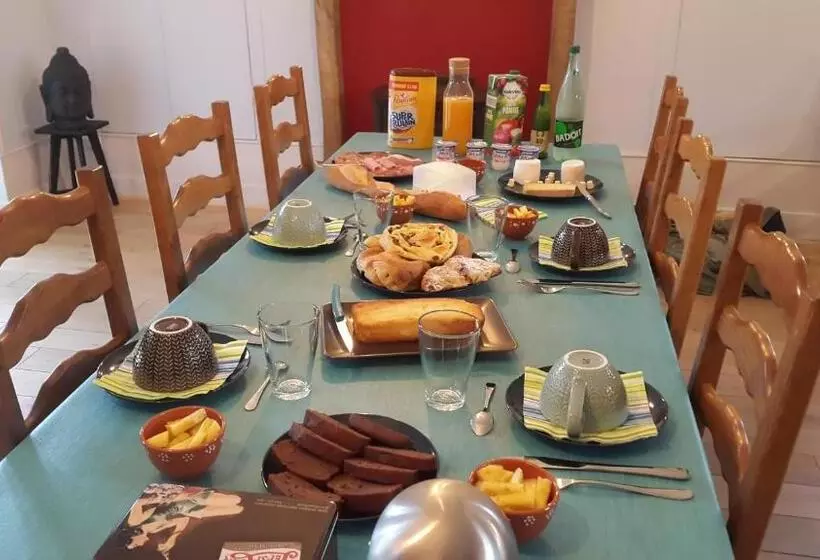 Aamiaismajoitus (B&B) Le Manoir De Cocelle