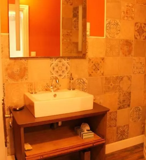 Aamiaismajoitus (B&B) Le Manoir De Cocelle