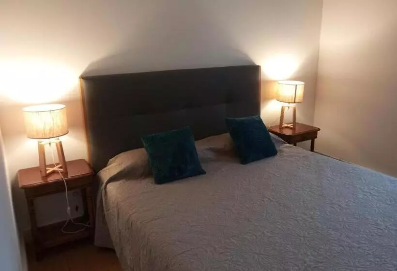 Aamiaismajoitus (B&B) Les Ormes De Belluire