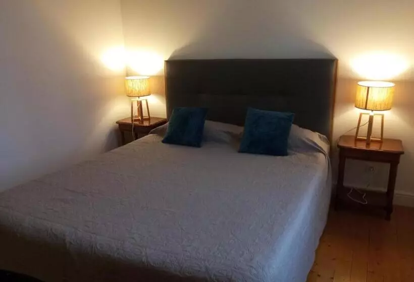 Aamiaismajoitus (B&B) Les Ormes De Belluire