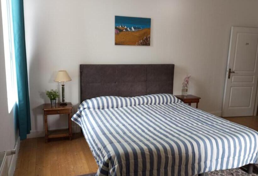 민박 Les Ormes De Belluire