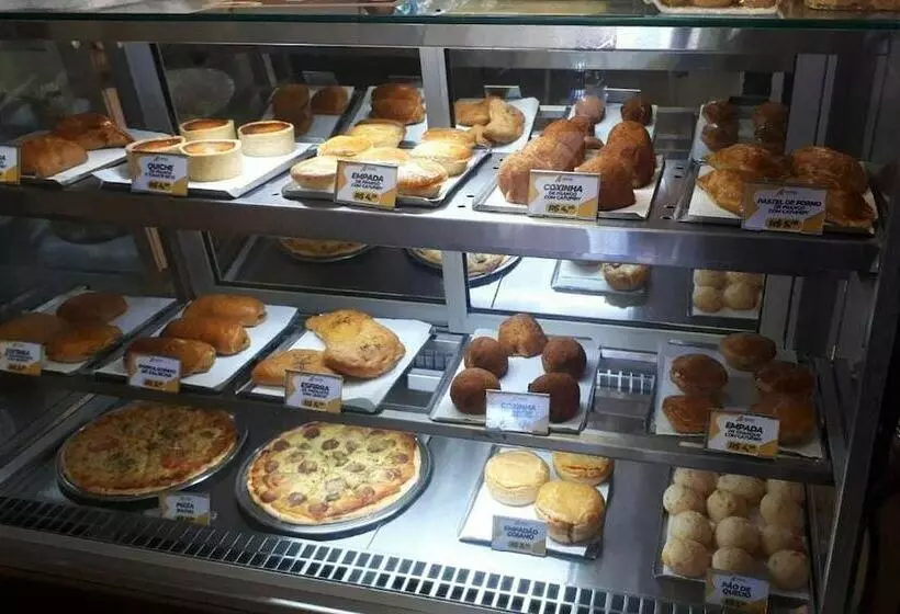 Hotelli Pousada Atenize