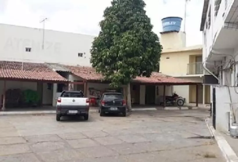 Hotelli Pousada Atenize