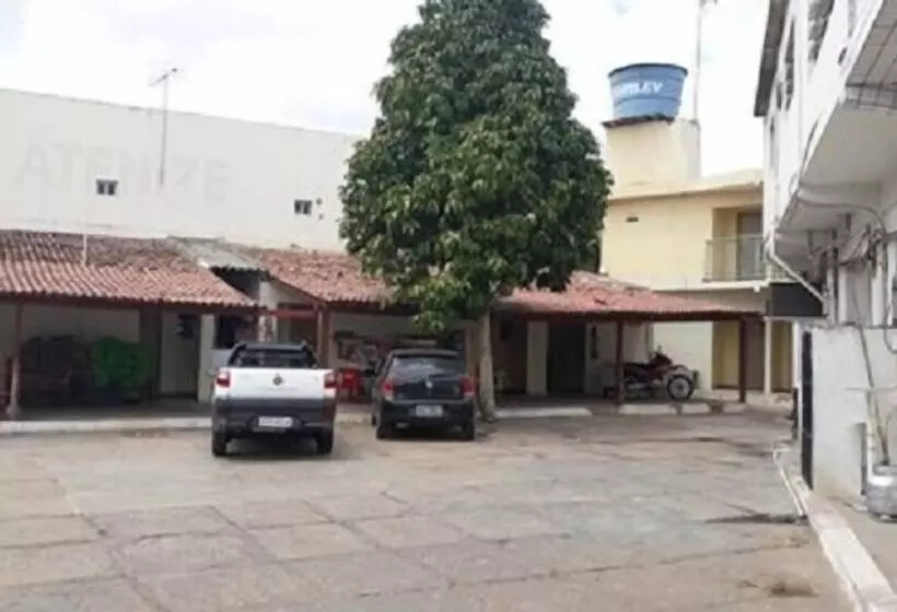 Hotelli Pousada Atenize