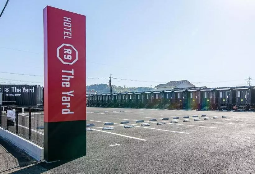 Hotelli R9 The Yard Isa