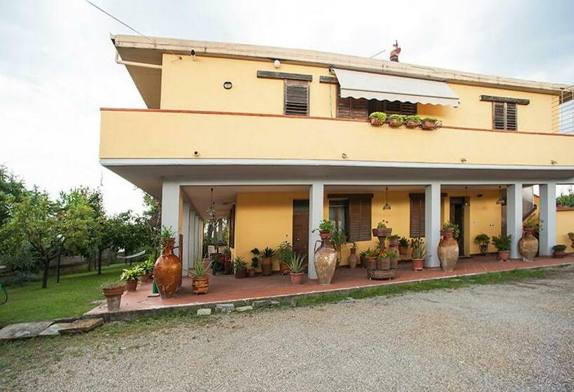 Pensió Ai Vecchi Pini